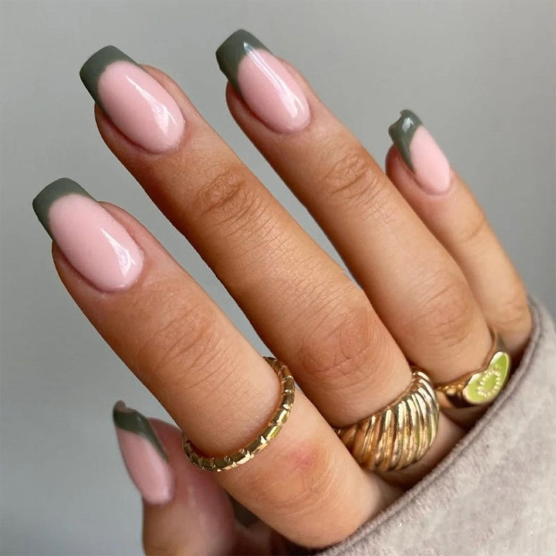 24Pcs Unhas Postiças Comprimento Médio - Bailarina Cor Nude e Rosa Unhas com cola de pressão.