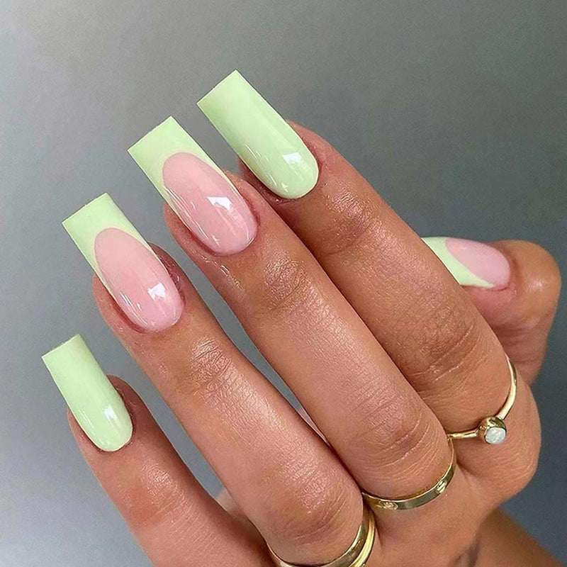 24 pçs/caixa charmosas unhas postiças, adesivas, cobertura completa, destacável, unhas acrílicas.